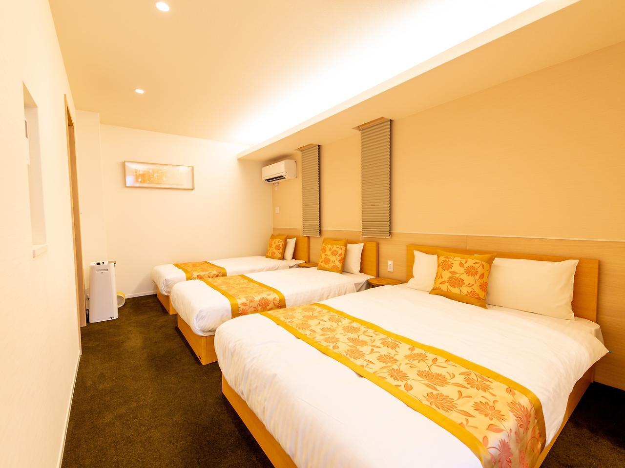 Grand Base Hiroshima Ekimae Lejlighedshotel Eksteriør billede